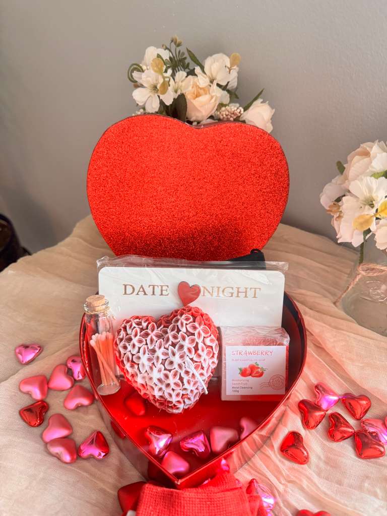 #ValentinesGiftGuide